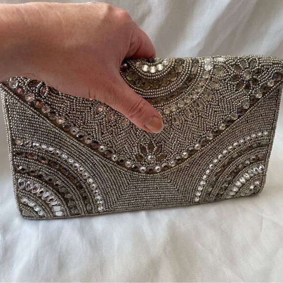 Glint beaded jeweled silver platinum evening bag clutch - Picture 6 of 16